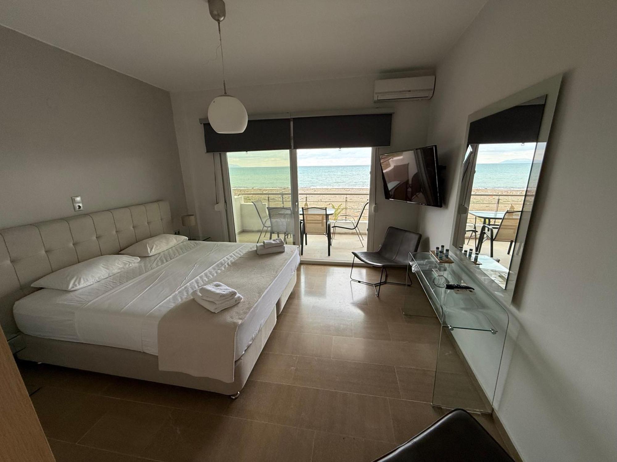 Korelis Apartments Agia Anna  Exterior photo